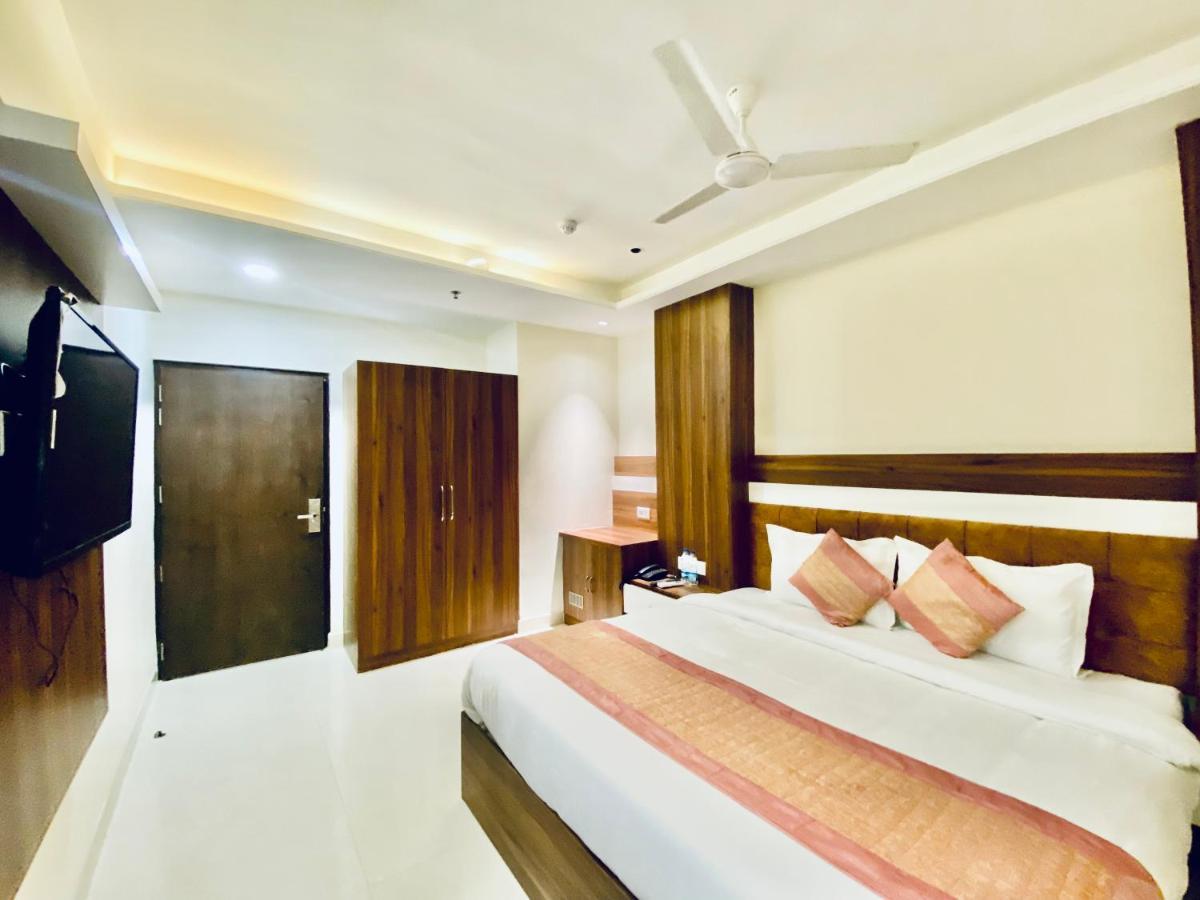 אמריצר Stay Near Golden Temple By An Hotels מראה חיצוני תמונה