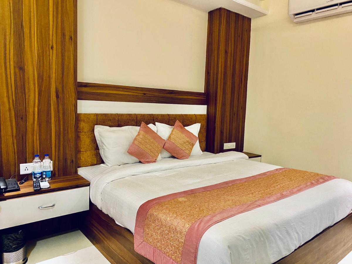 אמריצר Stay Near Golden Temple By An Hotels מראה חיצוני תמונה